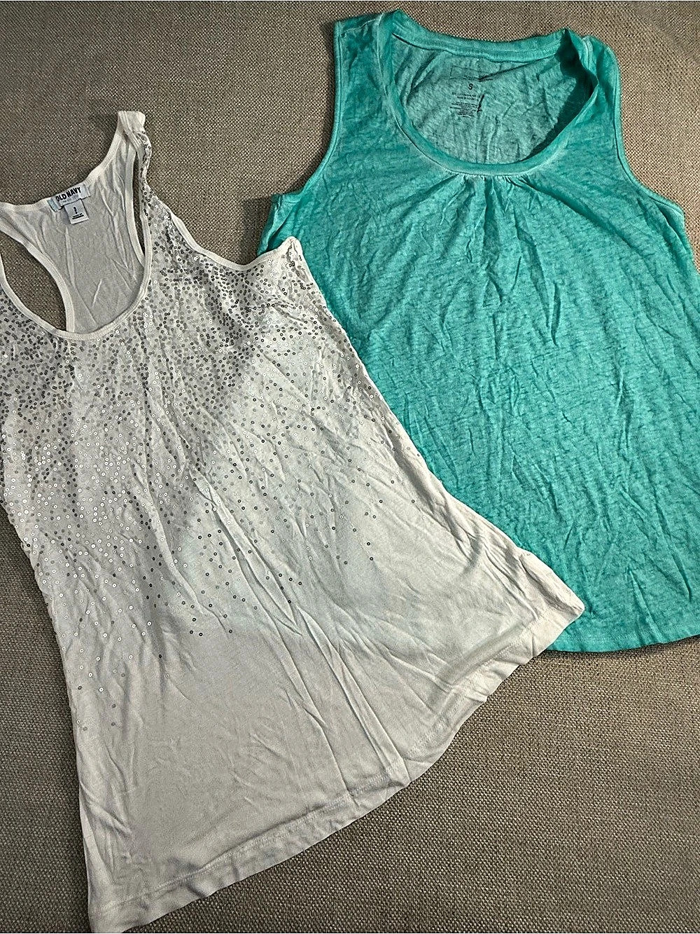 Old Navy white Sequin & Sun-Washed Tanks turquoise Size Small